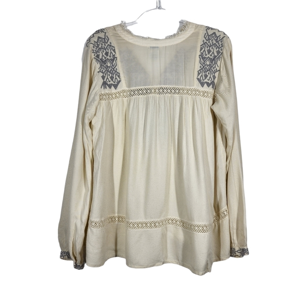 SUNDANCE EMBROIDERED V-NECK TOP - Picture 4 of 10